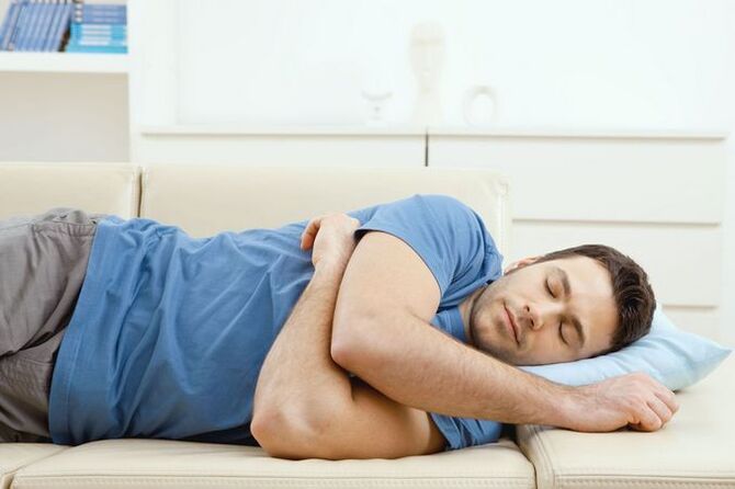 Posture inconfortable pendant le sommeil comme cause de douleurs lombaires